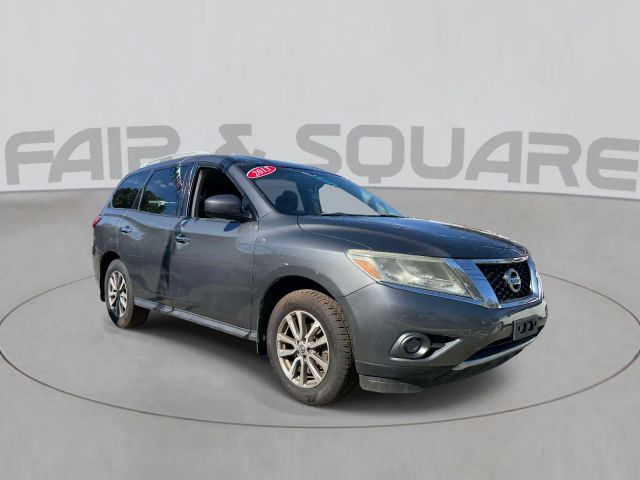 2014 Nissan Pathfinder — actual vehicle